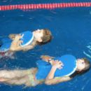 Schwimmen und Klassenfotos 018